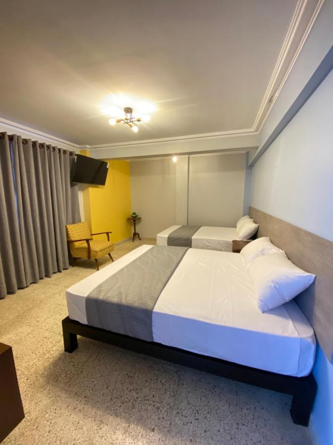 Izza Hotel Cochabamba Eksteriør bilde