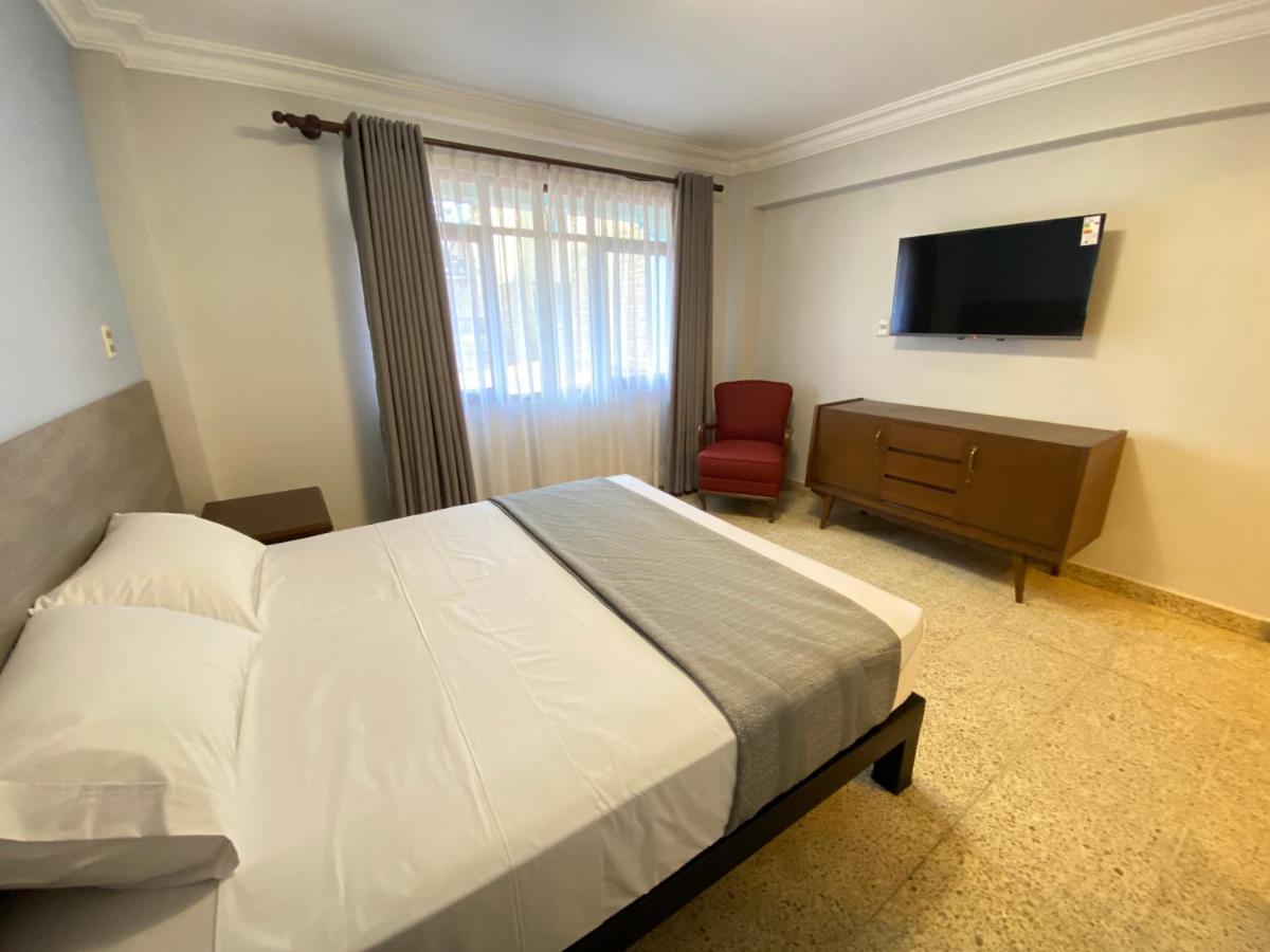 Izza Hotel Cochabamba Eksteriør bilde