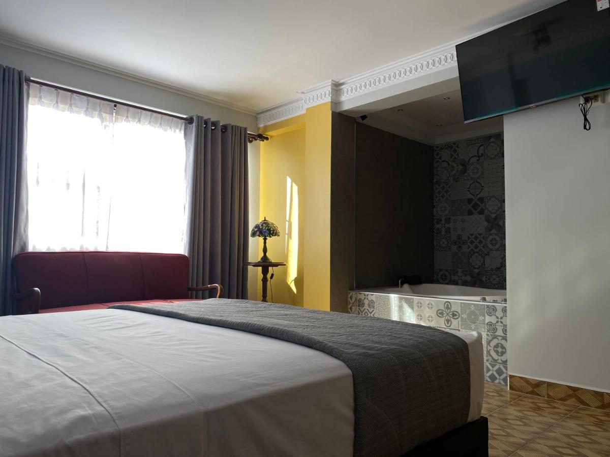 Izza Hotel Cochabamba Eksteriør bilde