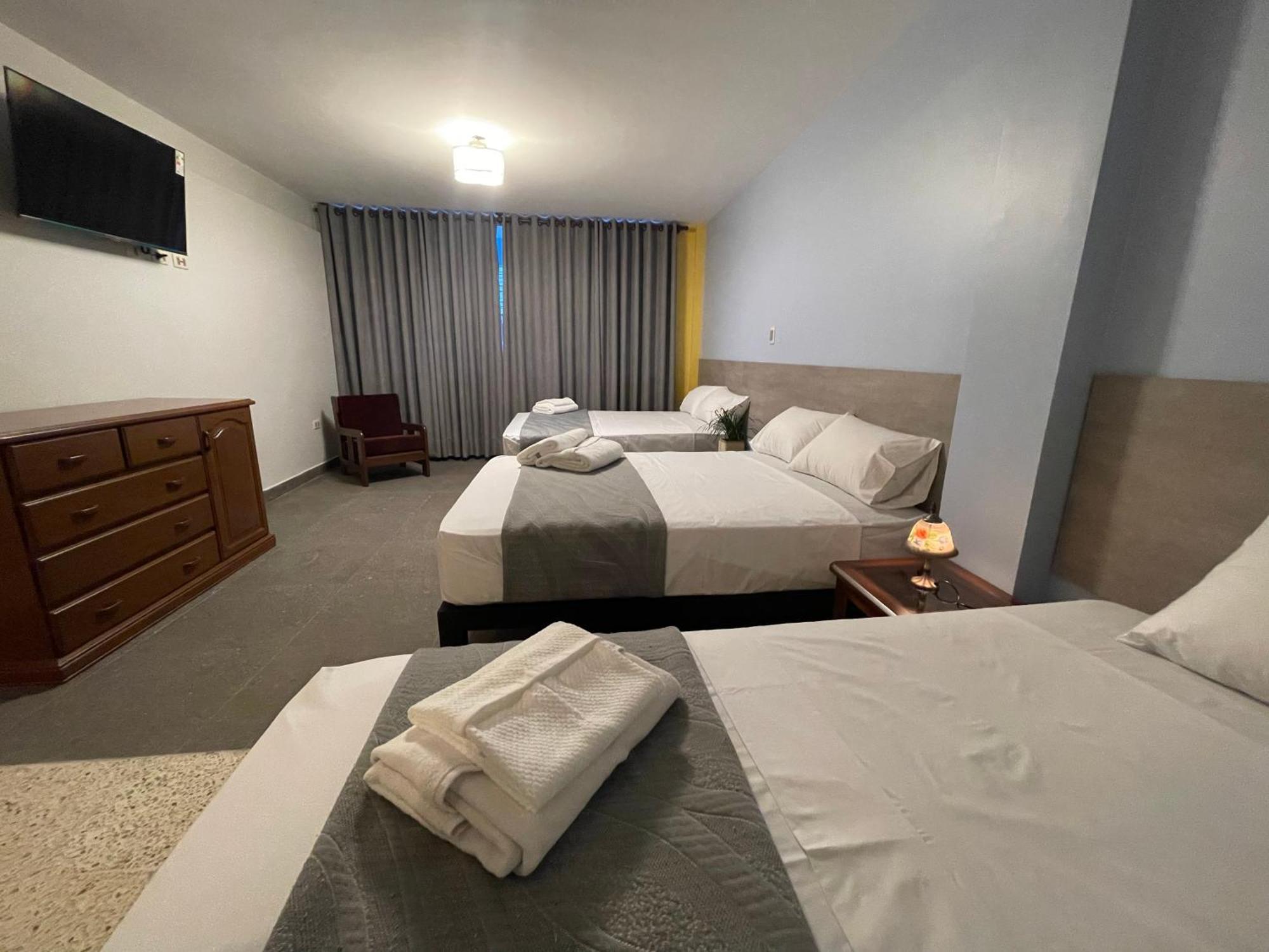 Izza Hotel Cochabamba Eksteriør bilde