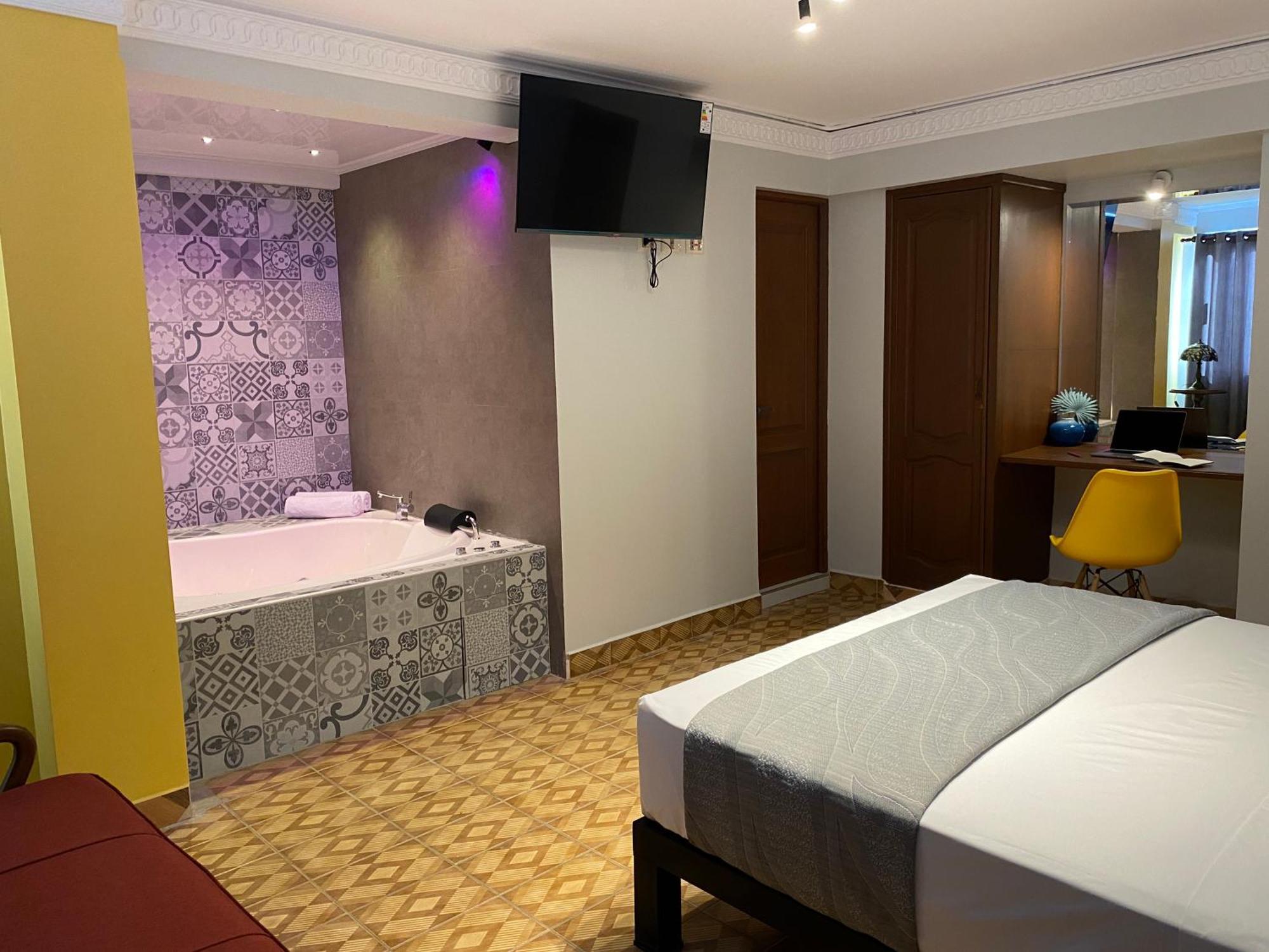 Izza Hotel Cochabamba Eksteriør bilde
