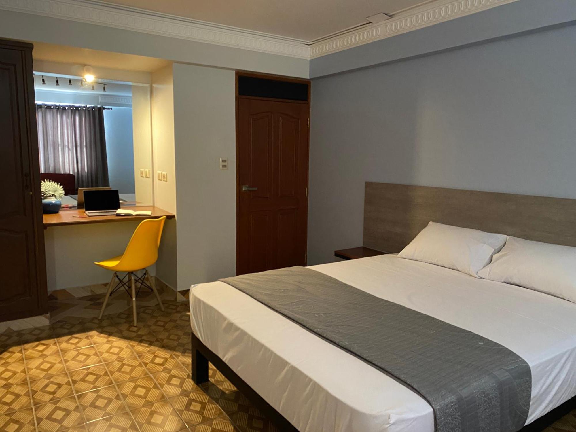 Izza Hotel Cochabamba Eksteriør bilde