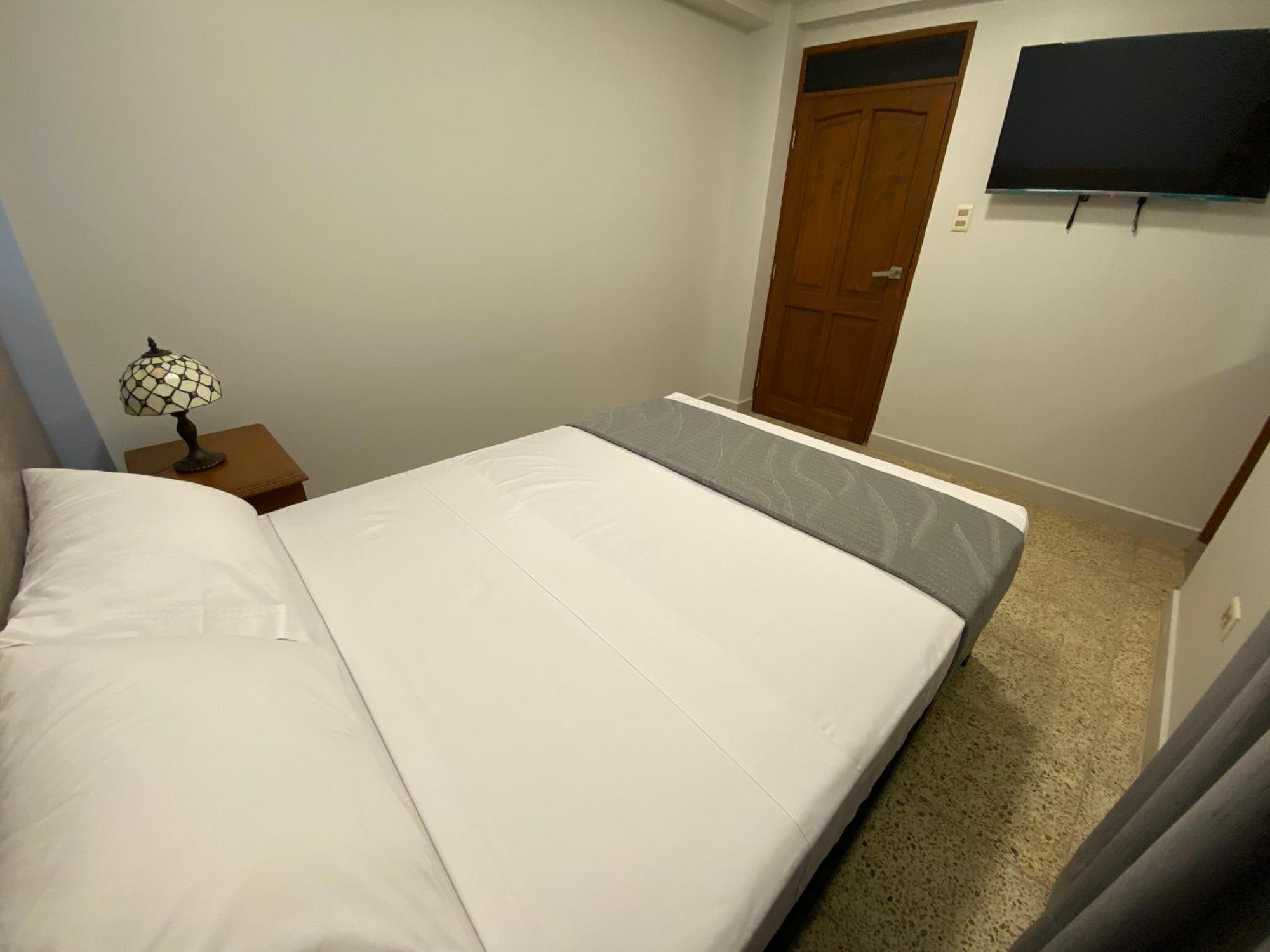 Izza Hotel Cochabamba Eksteriør bilde