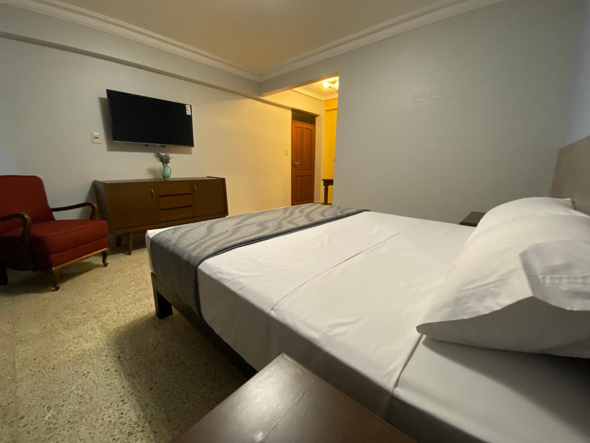 Izza Hotel Cochabamba Eksteriør bilde