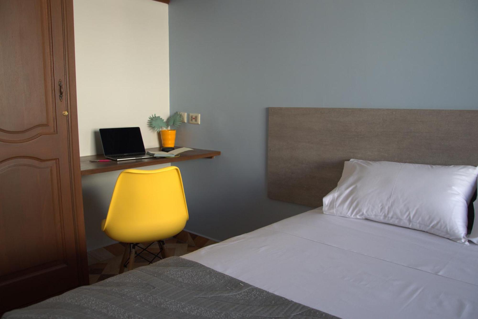 Izza Hotel Cochabamba Eksteriør bilde