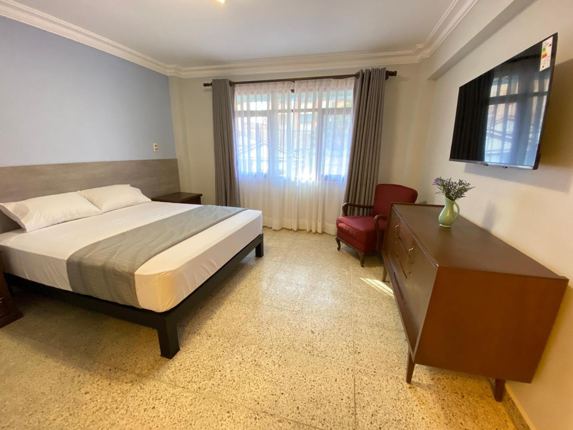 Izza Hotel Cochabamba Eksteriør bilde